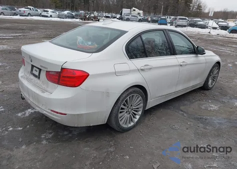 2013 BMW 328I xDrive z USA, uszkodzony, nr VIN WBA3B5G56DNS00036